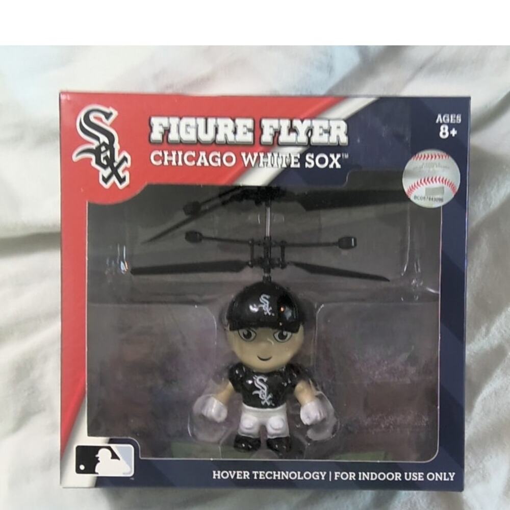NIB Chicago White Sox Figure Flyer Flying Toy MLB
